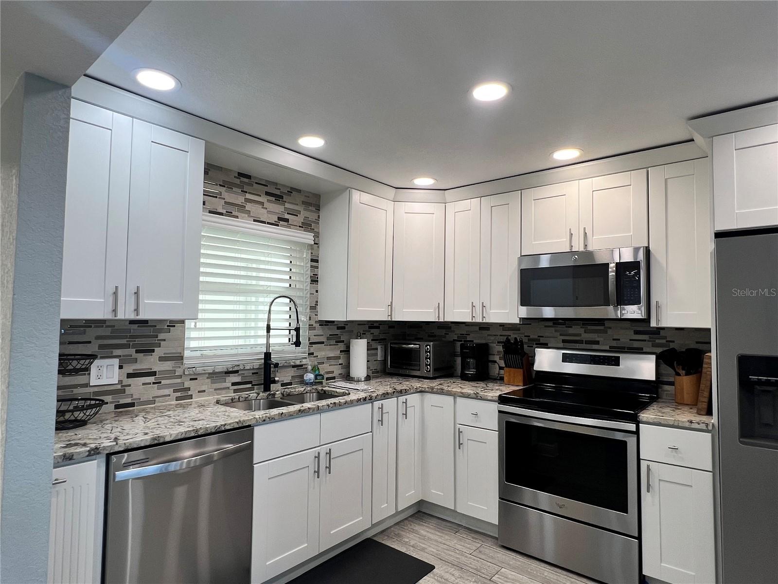 1230 GULF BLVD #304, CLEARWATER, FL — photo 9