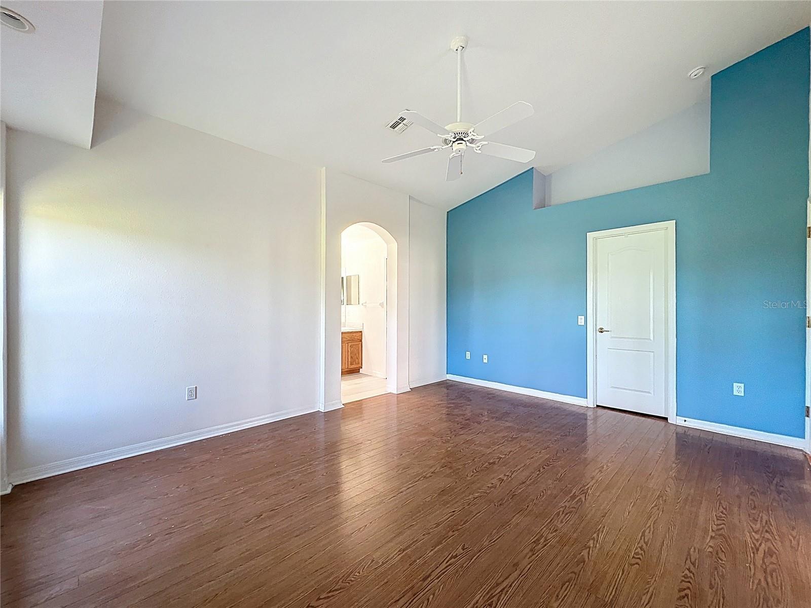 11644 SPINDRIFT LOOP, HUDSON, FL — photo 57