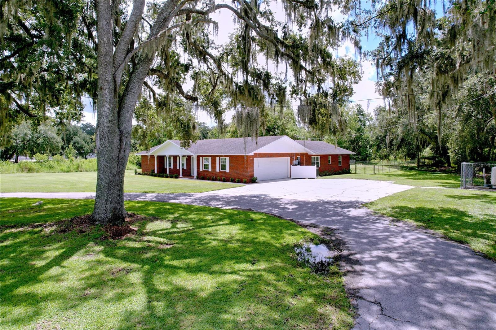 1405 KNIGHTS GRIFFIN RD, PLANT CITY, FL — photo 10