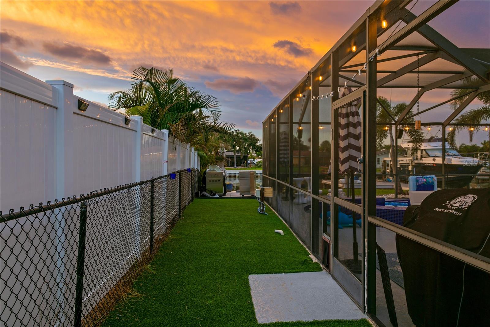 4001 48TH AVE S, ST PETERSBURG, FL — photo 33