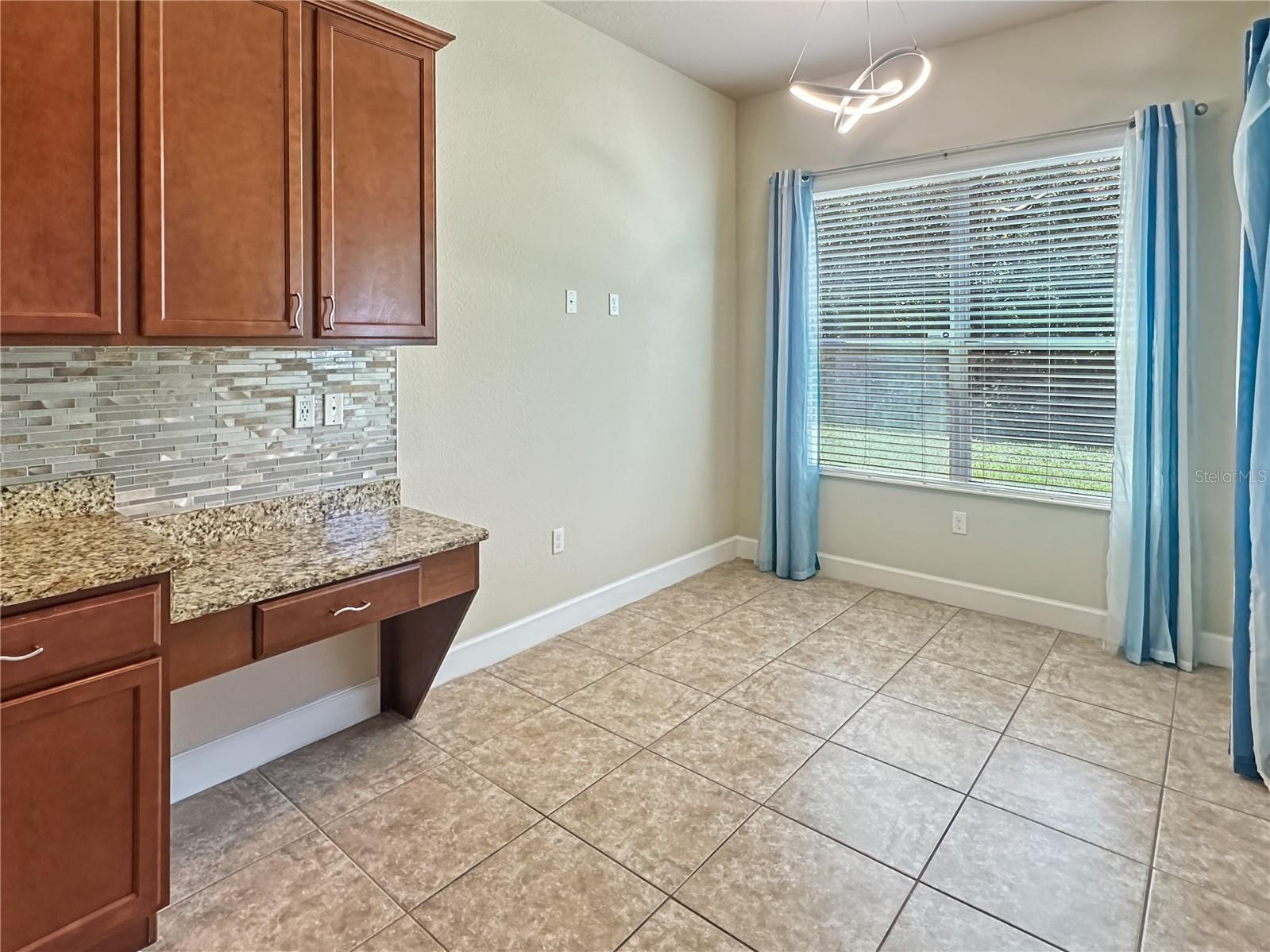 2864 EASTHAM LN, KISSIMMEE, FL — photo 15