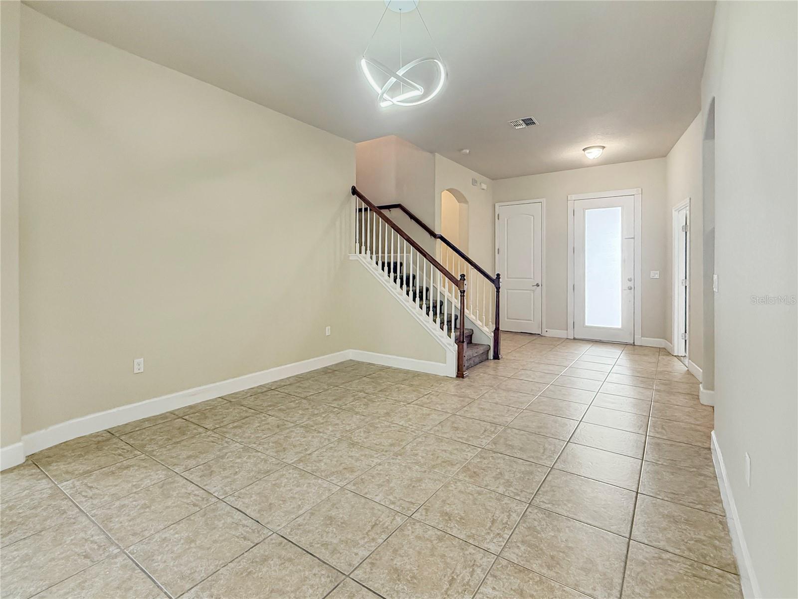 2864 EASTHAM LN, KISSIMMEE, FL — photo 8