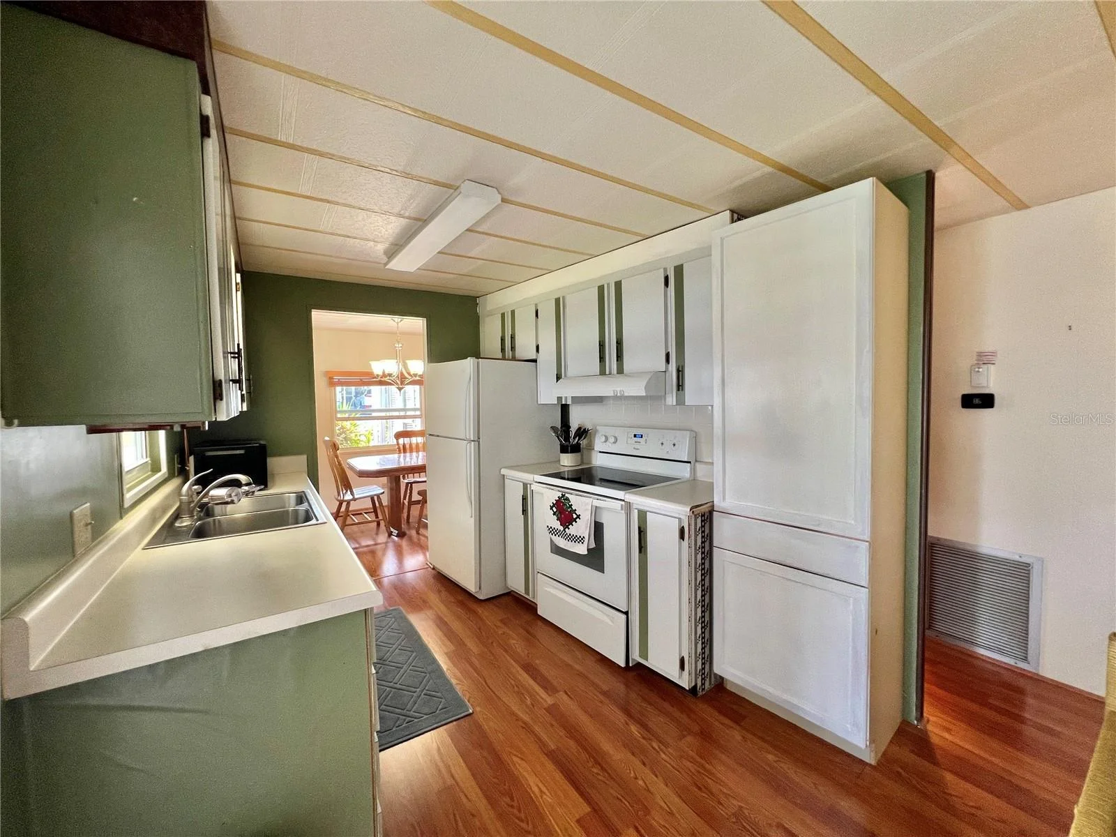 203 ASPEN CIR, LEESBURG, FL — photo 22