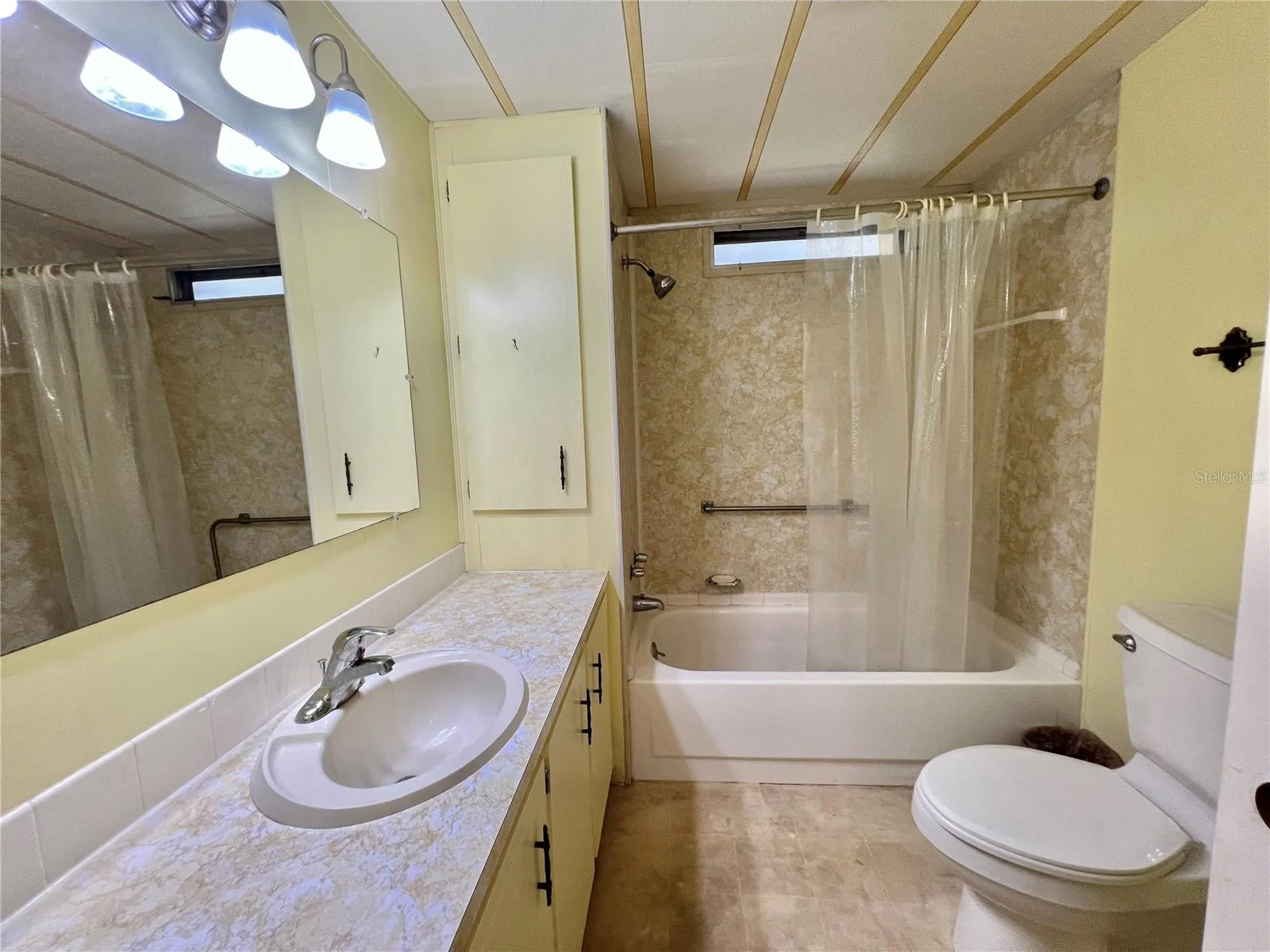 203 ASPEN CIR, LEESBURG, FL — photo 90