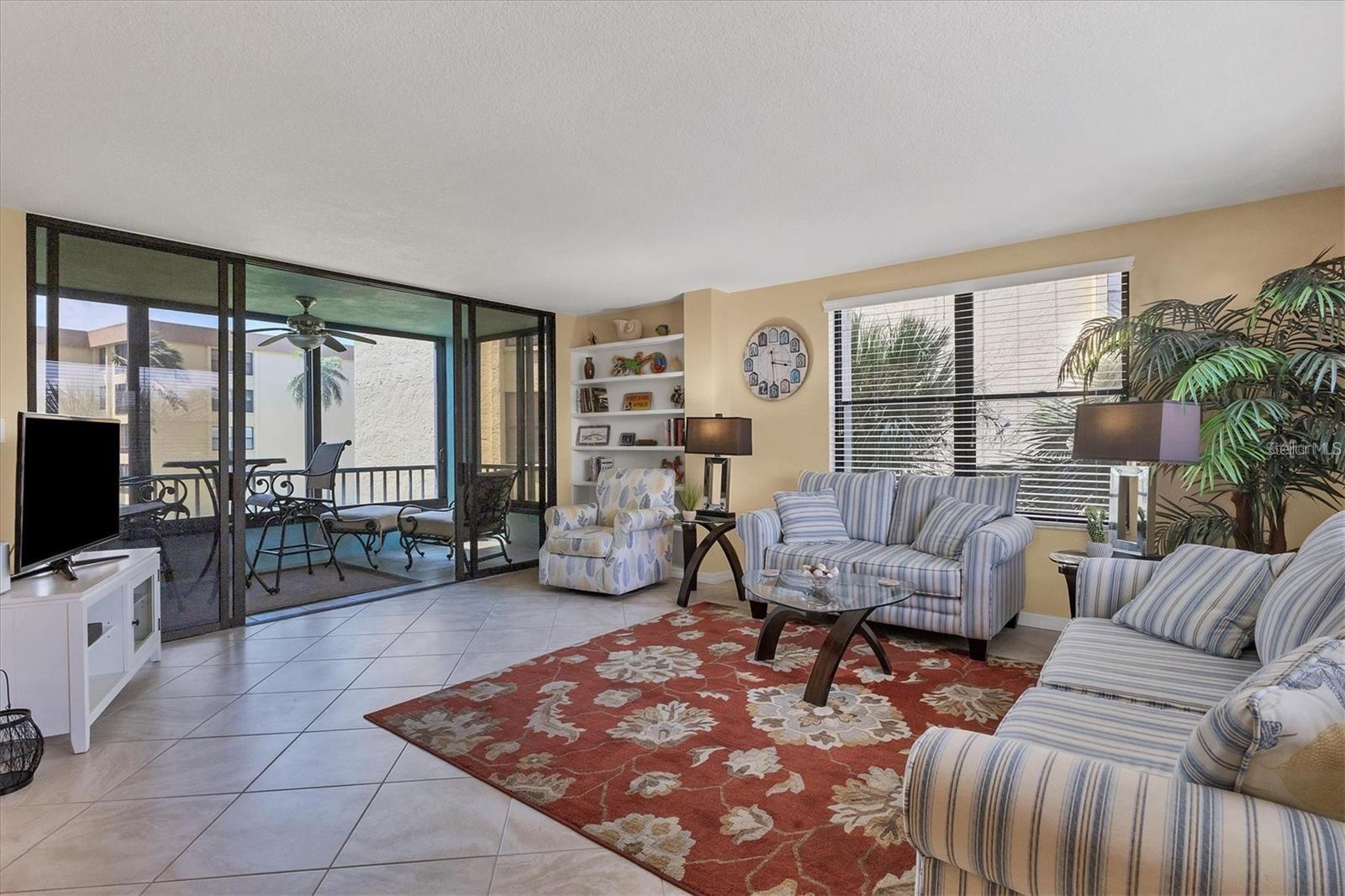8776 MIDNIGHT PASS RD #C307, SARASOTA, FL — photo 2
