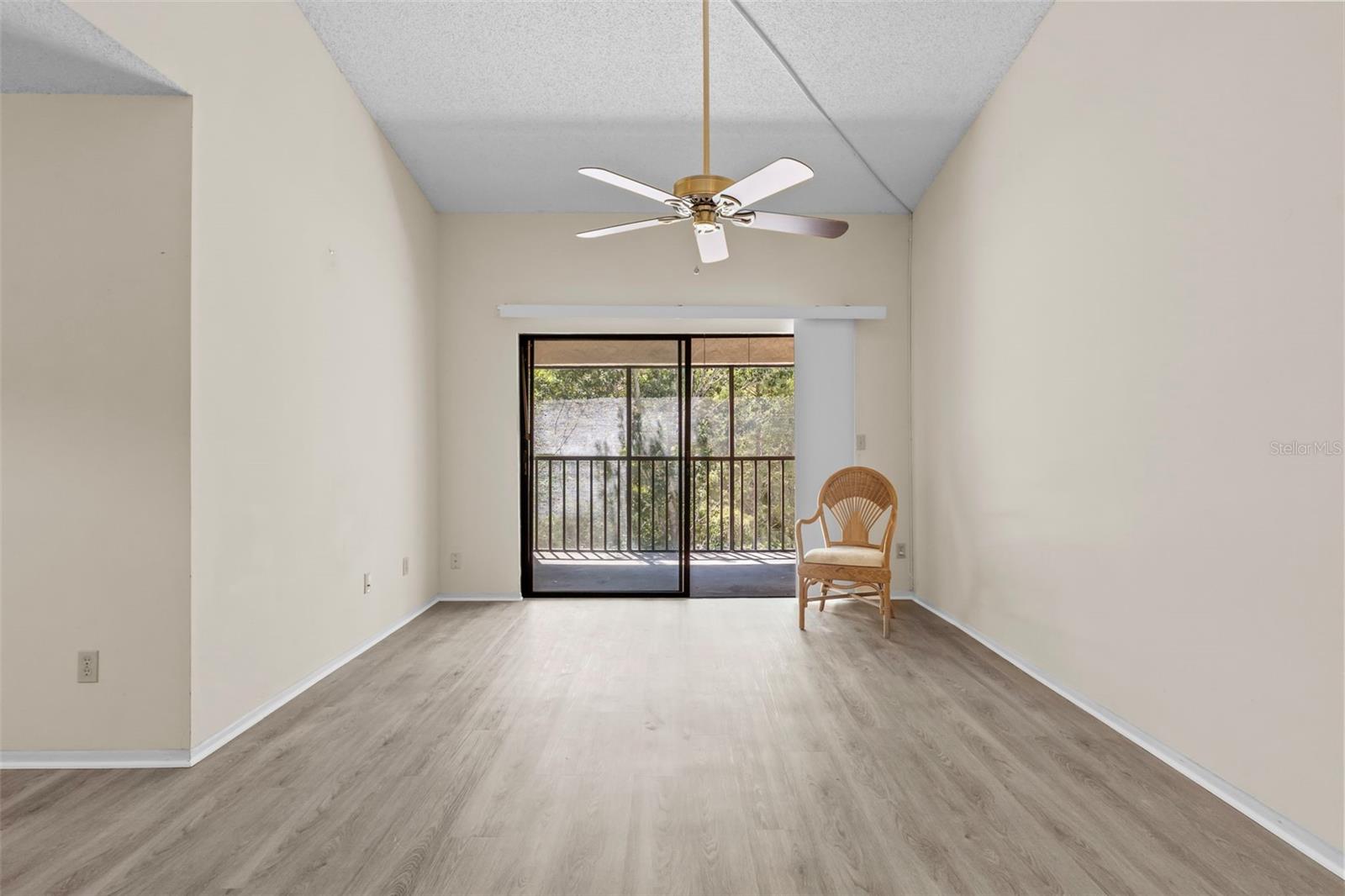 7832 NIAGARA AVE #323, TAMPA, FL — photo 11