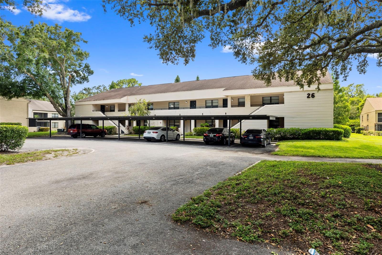 7832 NIAGARA AVE #323, TAMPA, FL