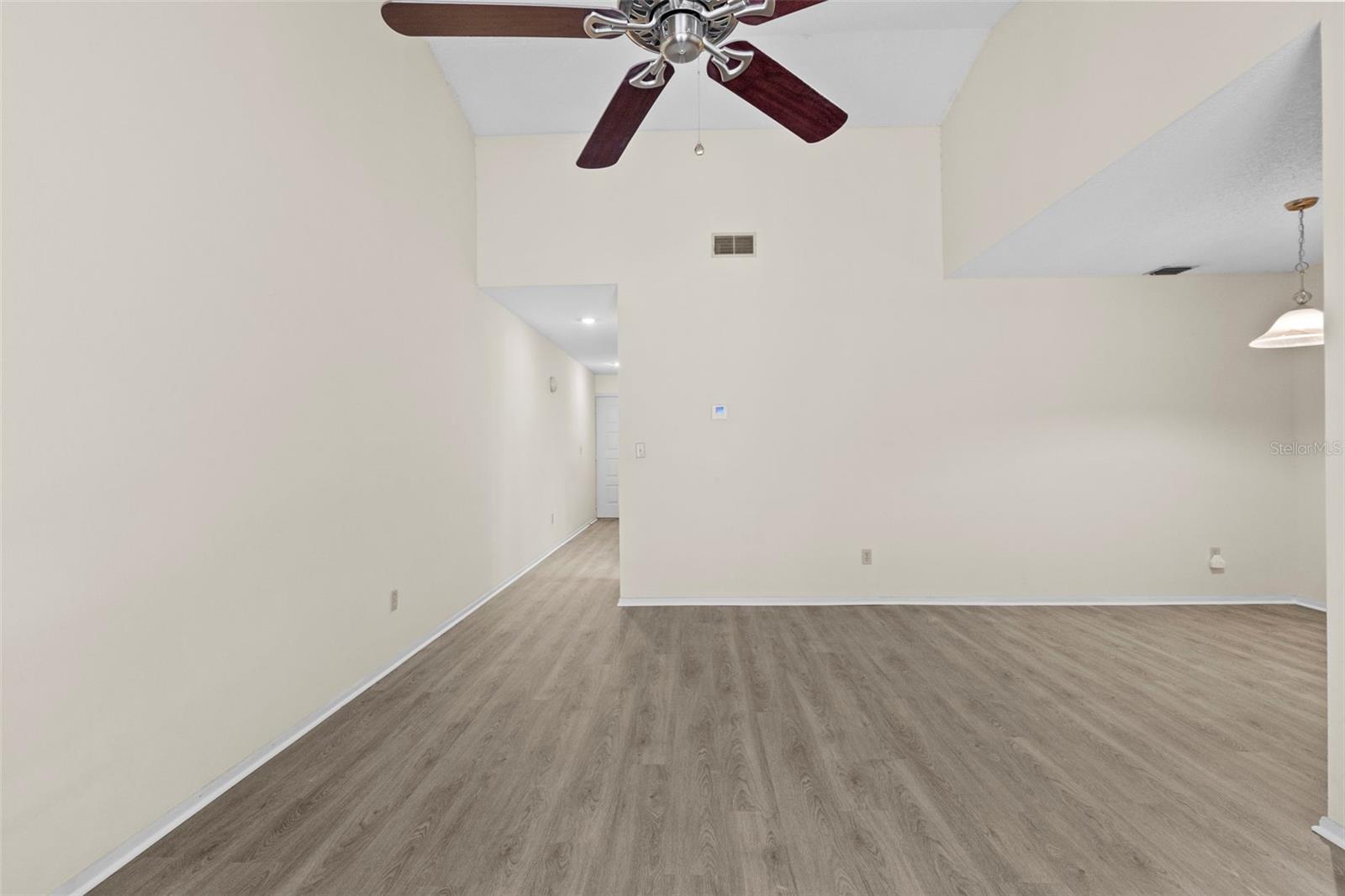 7832 NIAGARA AVE #323, TAMPA, FL — photo 18