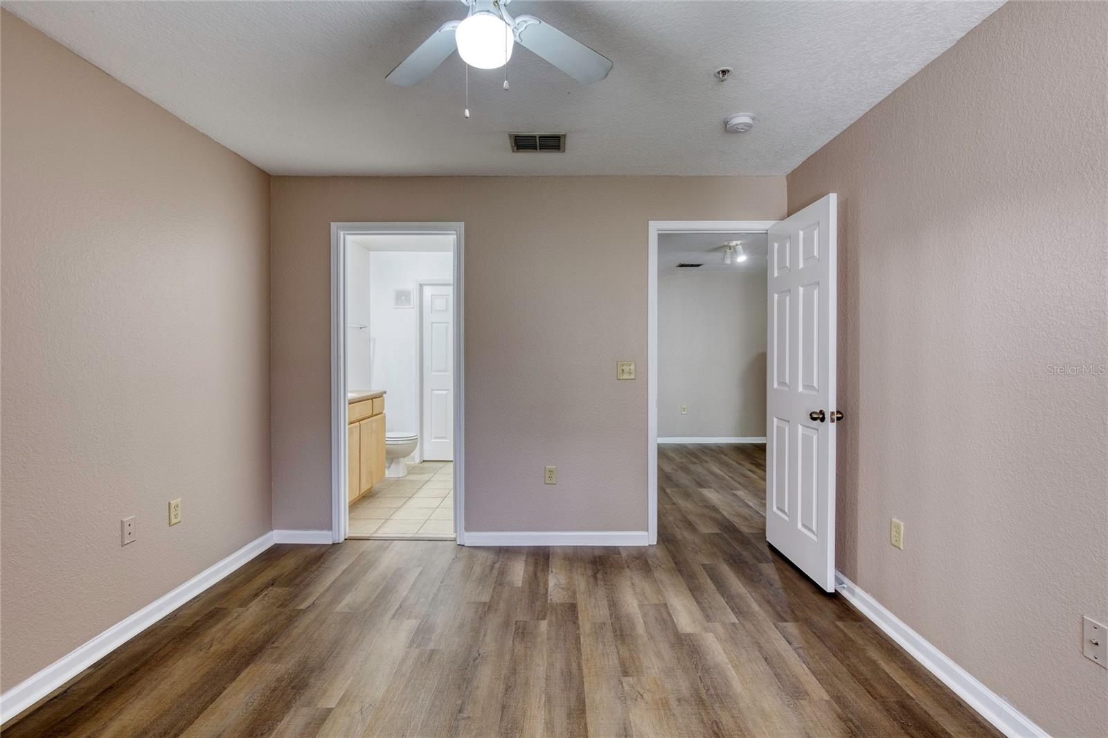940 VILLAGE TRL #2-207, PORT ORANGE, FL — photo 32