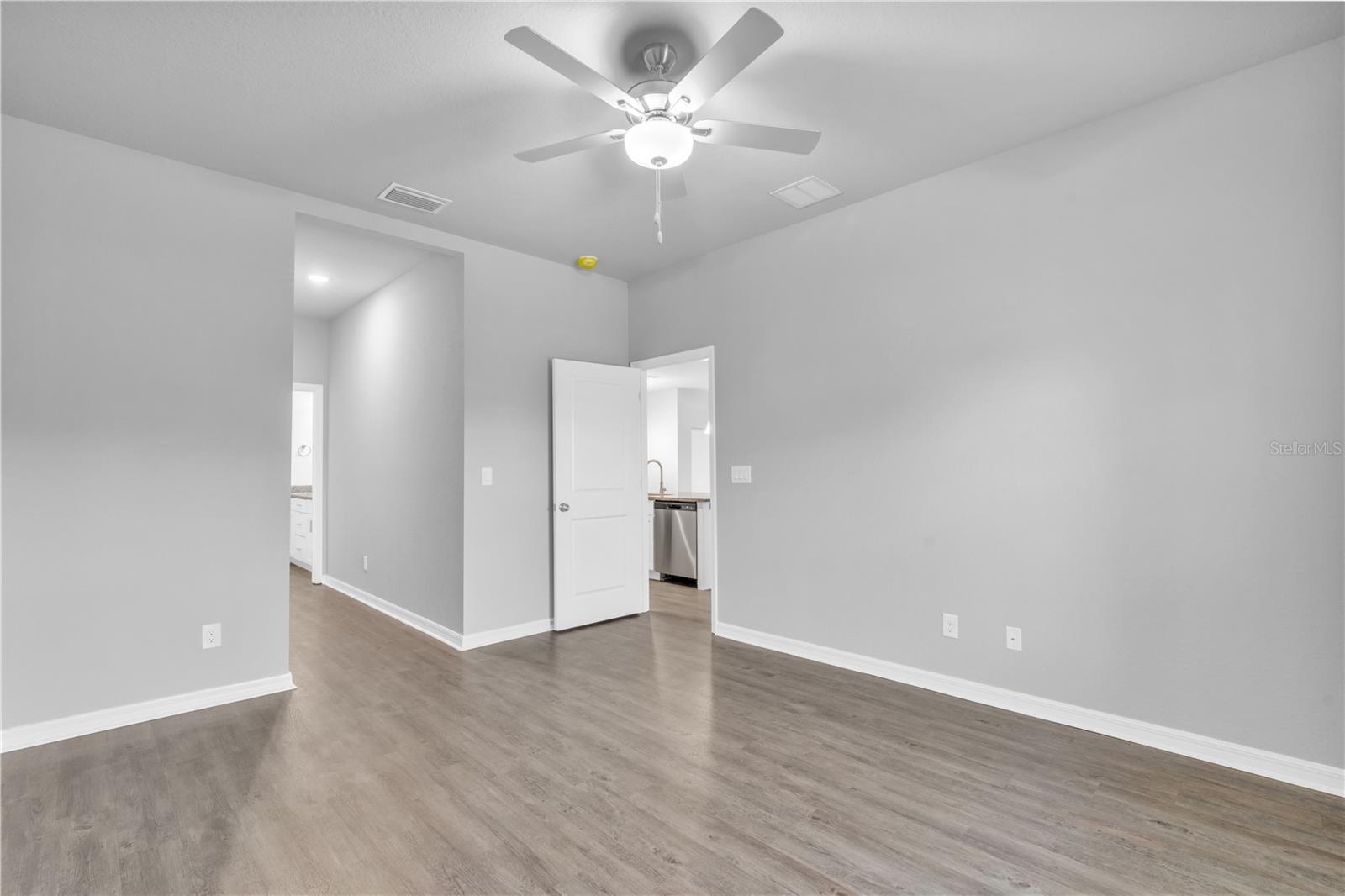 5289 GILLOT BLVD, PORT CHARLOTTE, FL — photo 9