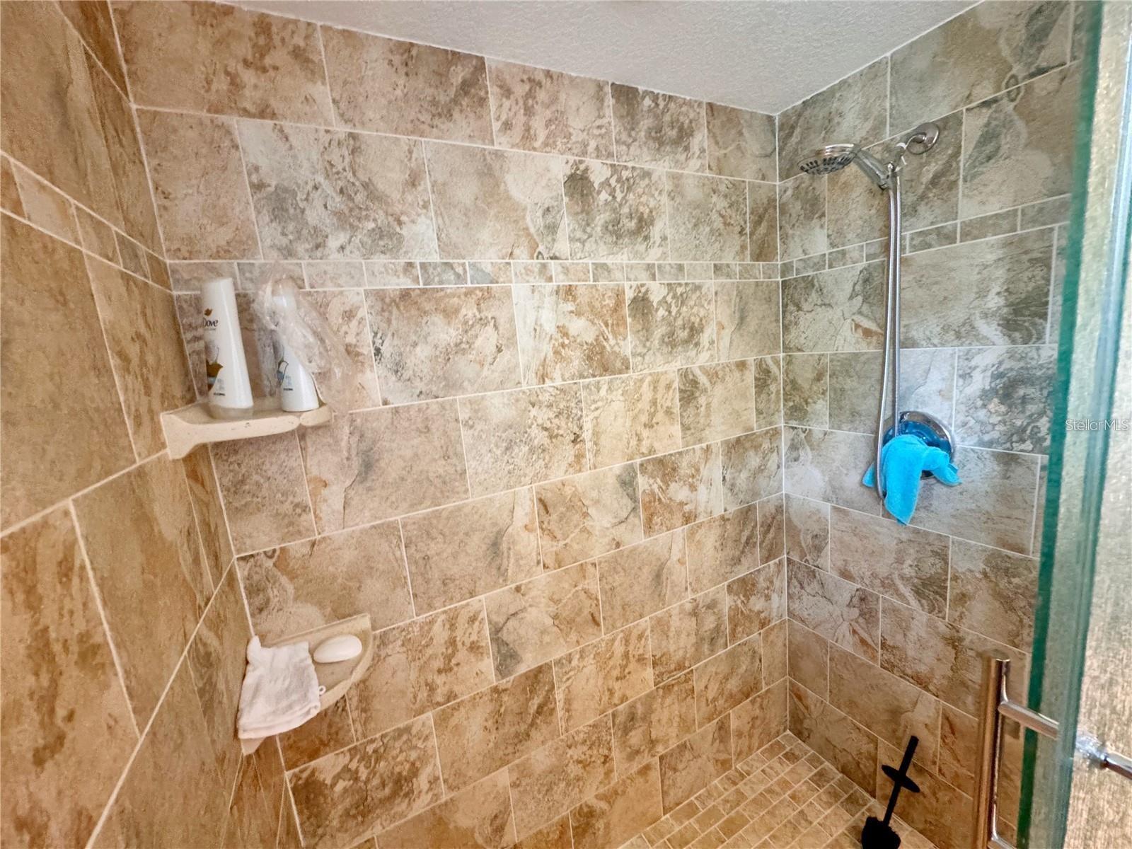 4884 MARSH FIELD RD, SARASOTA, FL — photo 17