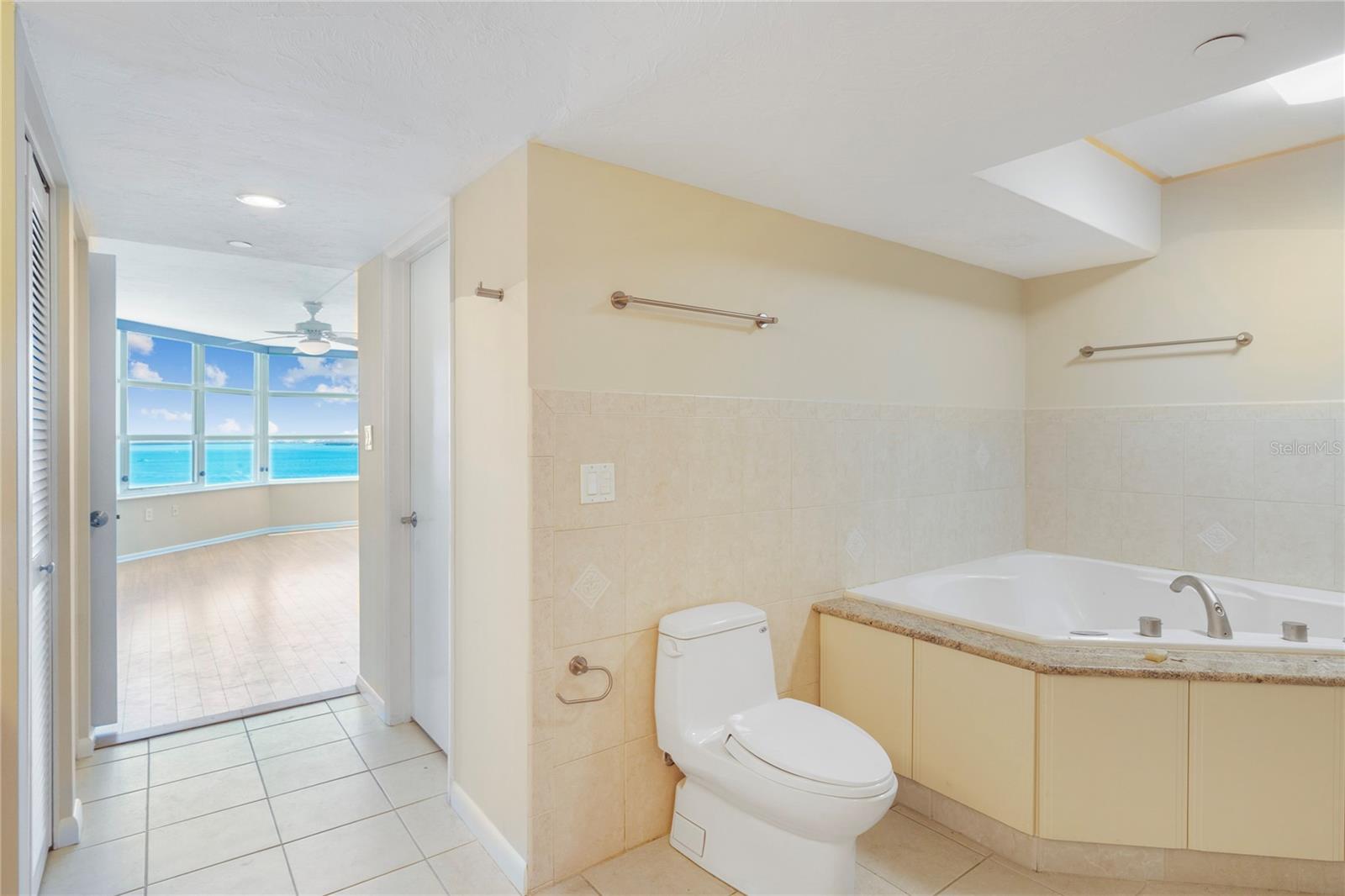 988 BLVD OF THE ARTS #1209, SARASOTA, FL — photo 26
