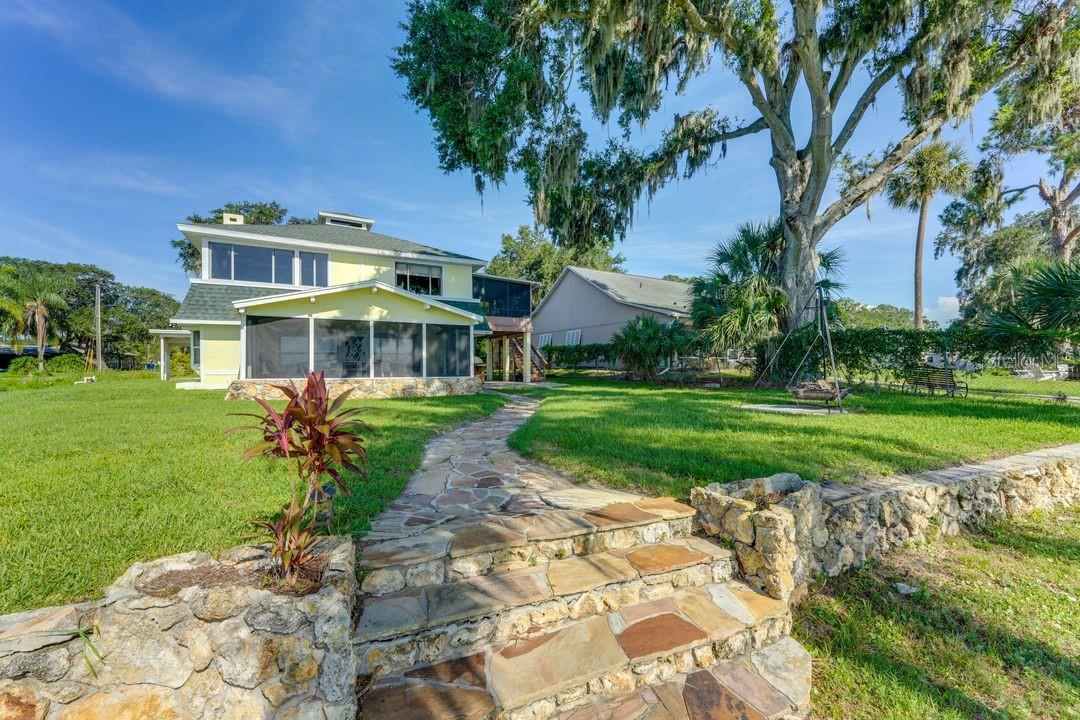 900 N HARBOR TERRACE, TAVARES, FL — photo 5
