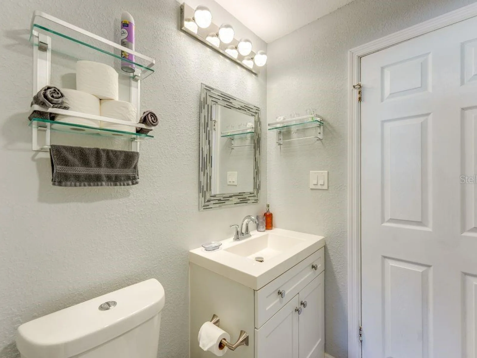 900 N HARBOR TERRACE, TAVARES, FL — photo 31