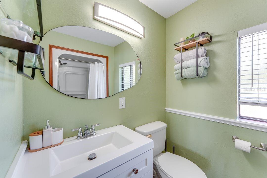 900 N HARBOR TERRACE, TAVARES, FL — photo 77