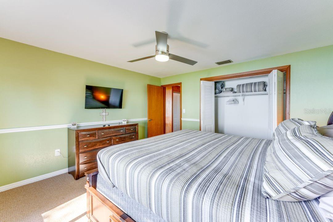 900 N HARBOR TERRACE, TAVARES, FL — photo 80