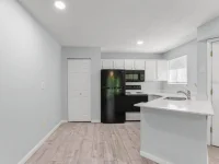 1908 LAKE ATRIUMS CIR #3 — photo 8
