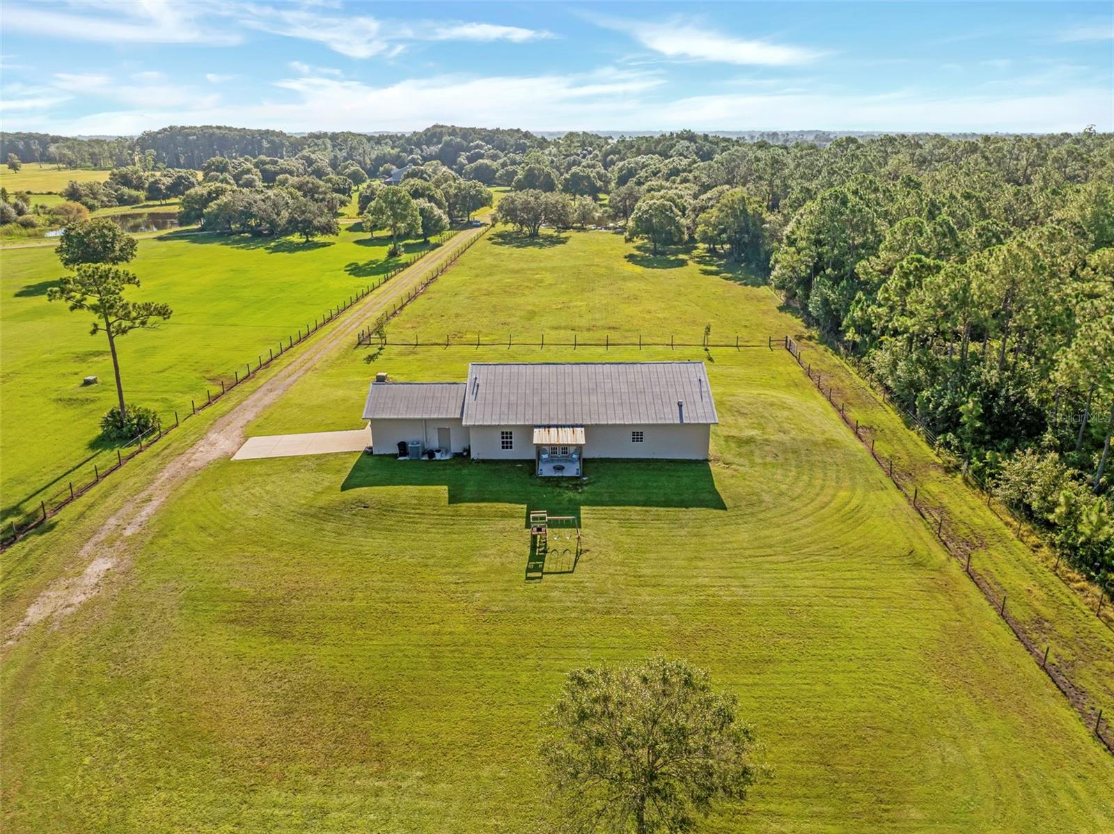 99 TRADER RD, LABELLE, FL — photo 3