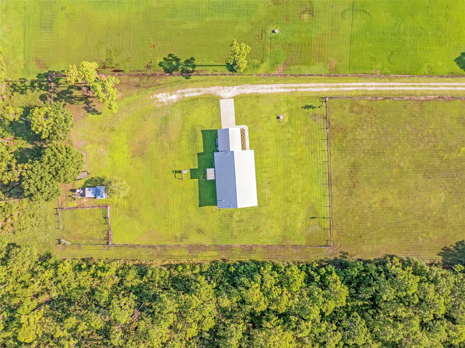 99 TRADER RD, LABELLE, FL — photo 5