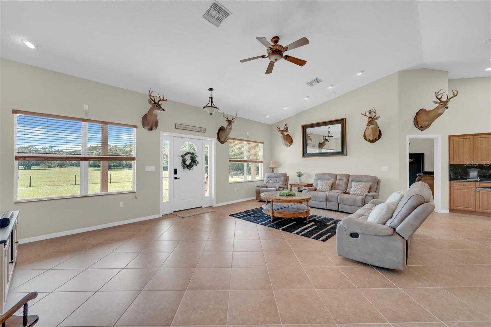 99 TRADER RD, LABELLE, FL — photo 23
