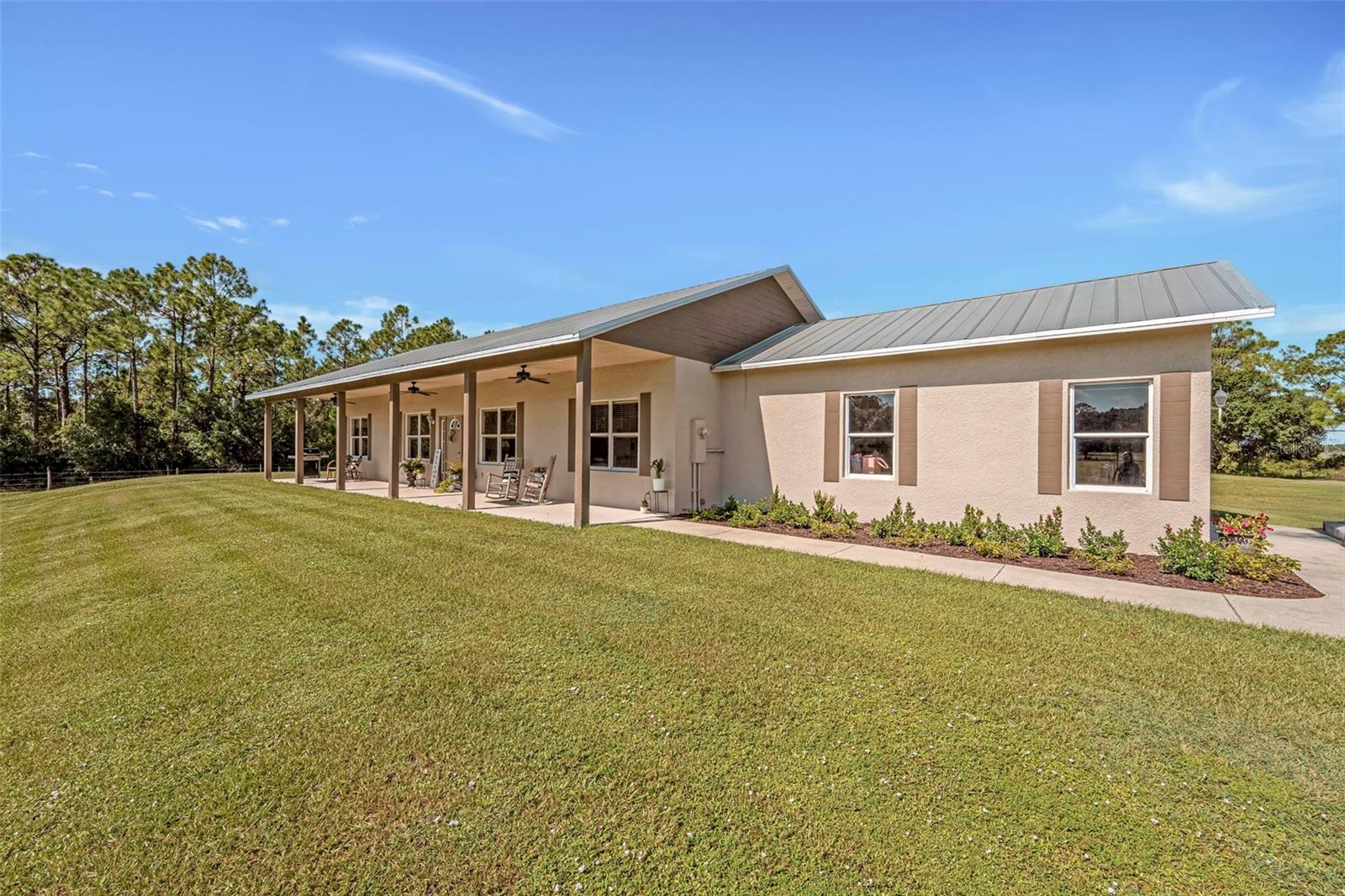 99 TRADER RD, LABELLE, FL — photo 41