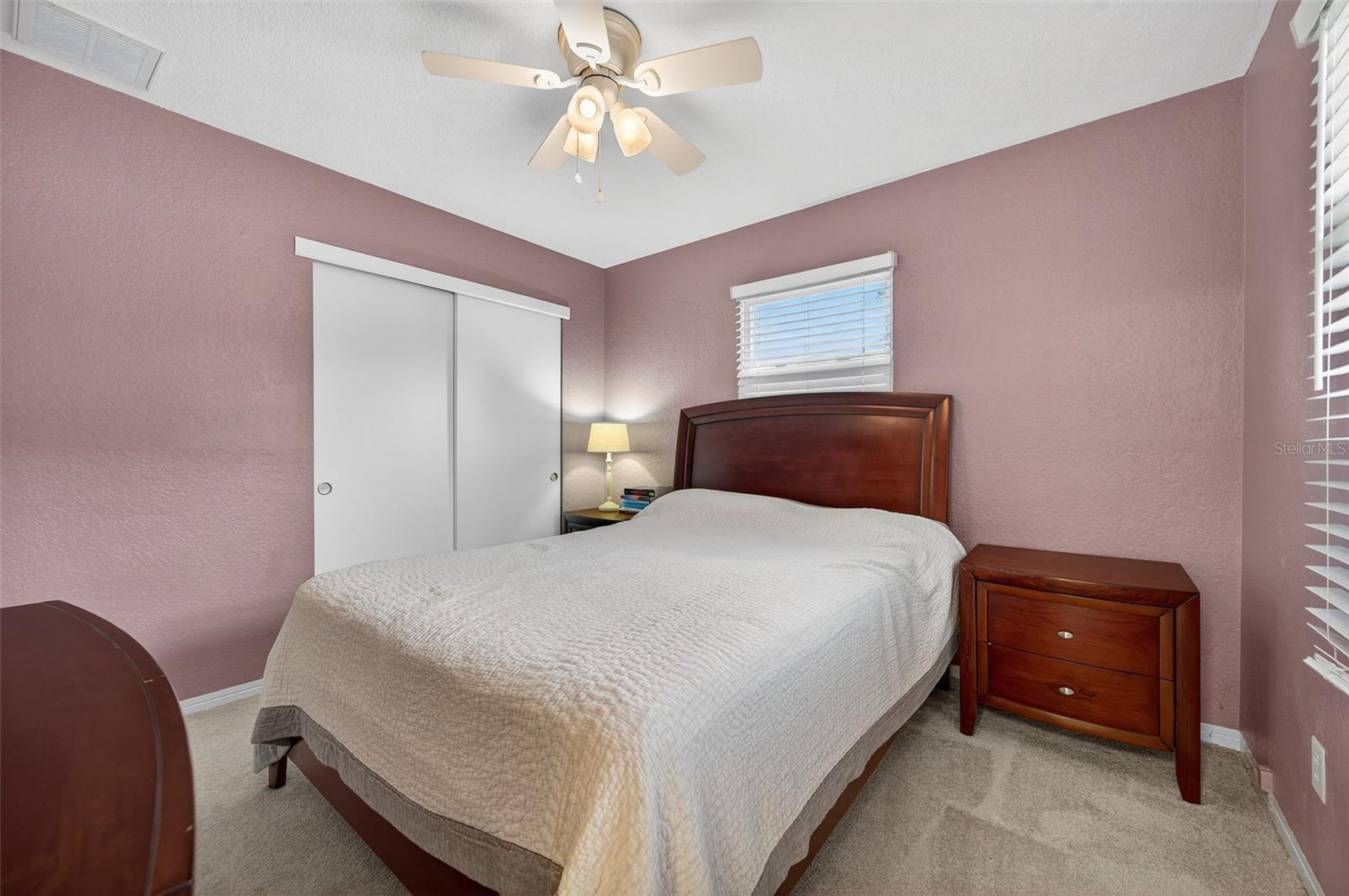 300 DAVISON AVE NE, ST PETERSBURG, FL — photo 26