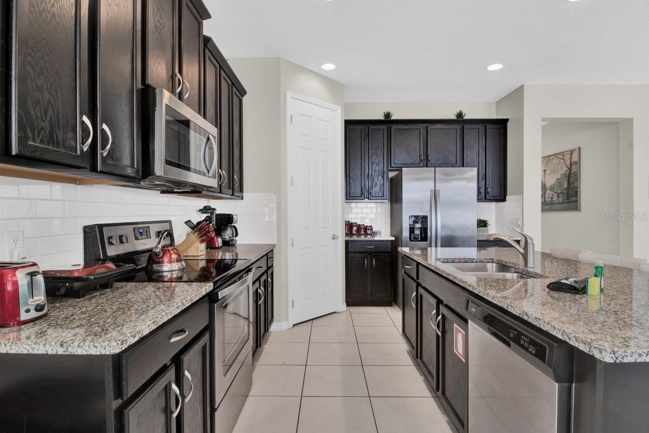9021 FLAMINGO KEY WAY, KISSIMMEE, FL — photo 12