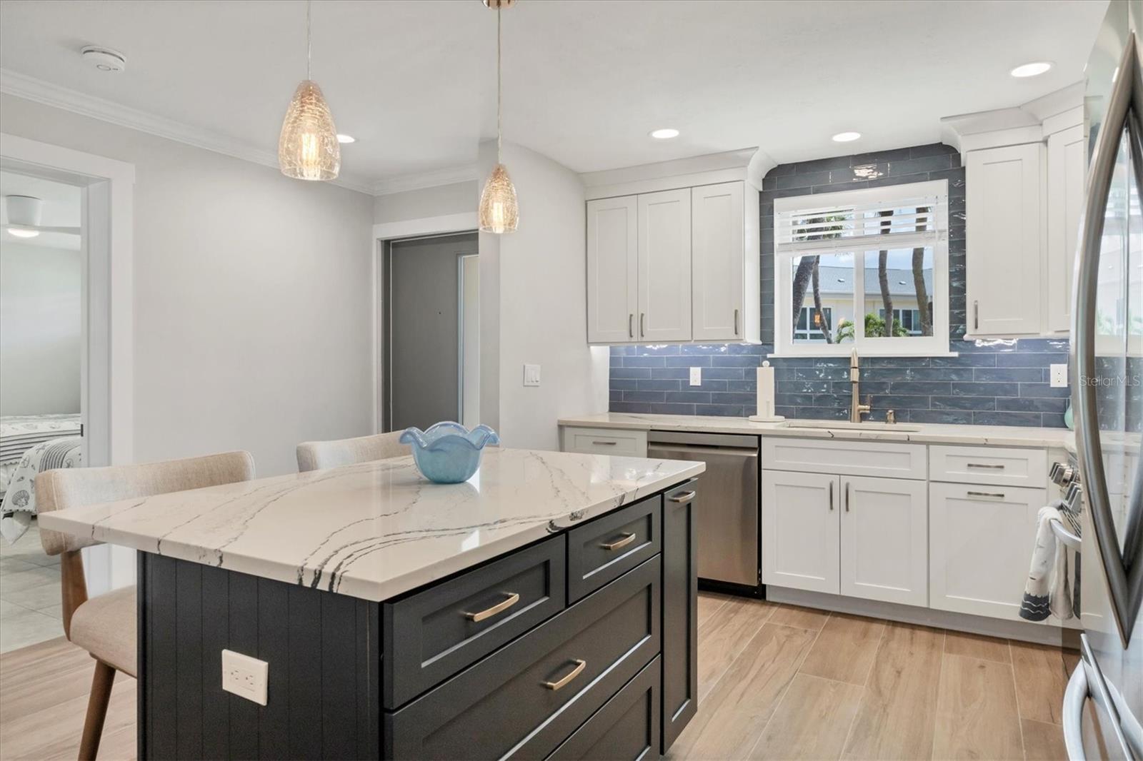 500 S WASHINGTON DR #11A, SARASOTA, FL — photo 21
