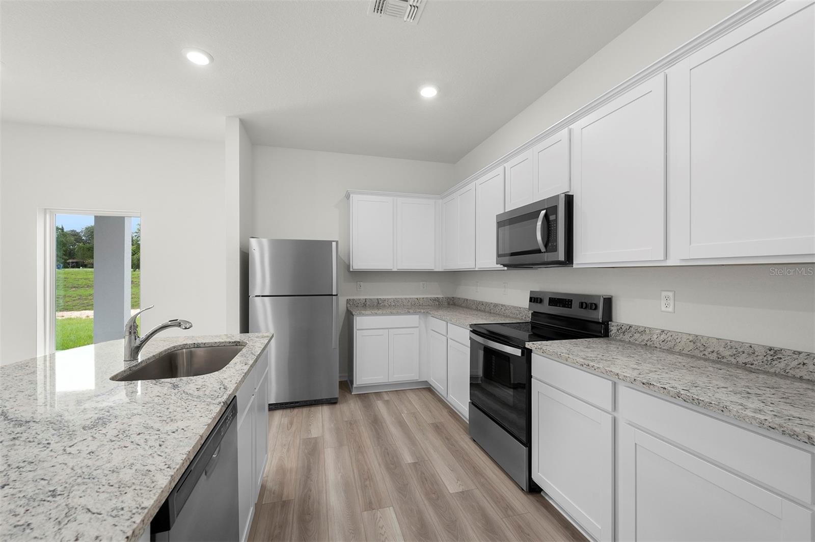 13304 TULA LOOP, ASTATULA, FL — photo 5