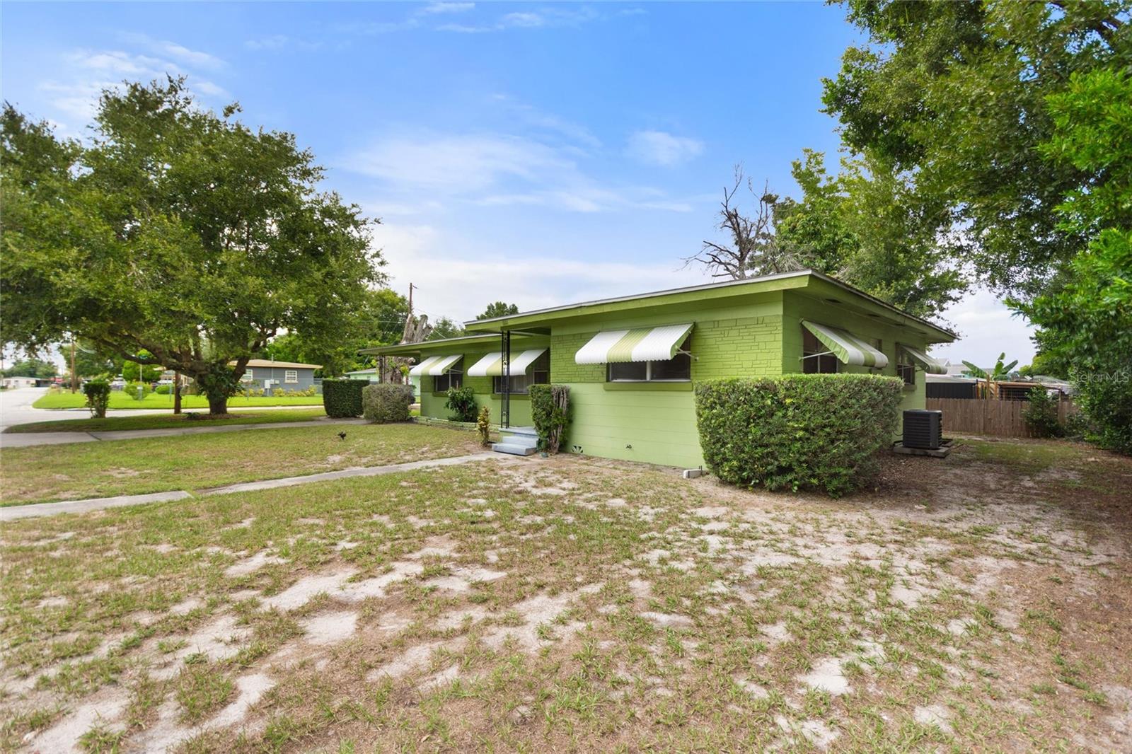 601 AVENUE U NE, WINTER HAVEN, FL — photo 3