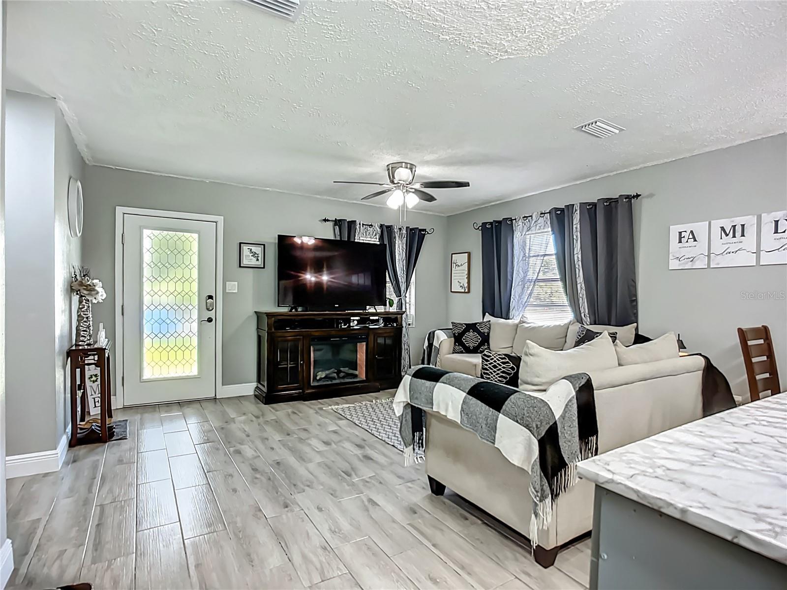 8016 FORMBY ST, RIVERVIEW, FL — photo 4
