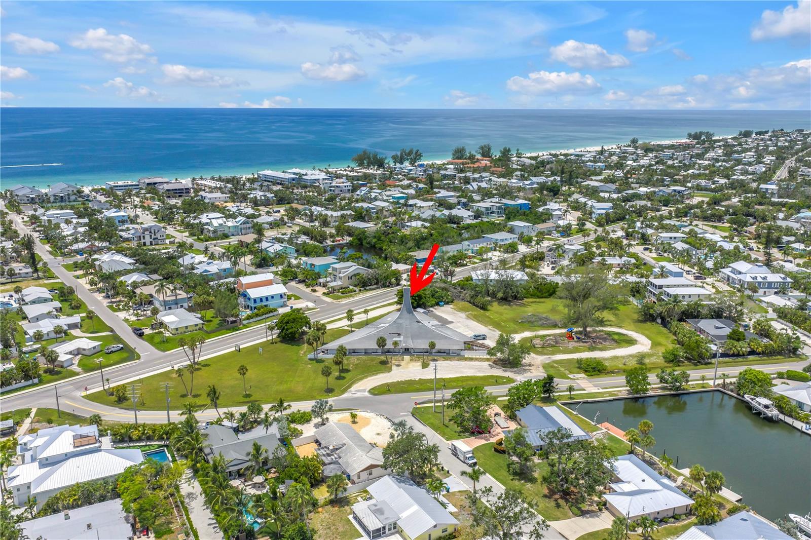 6608 MARINA DR, HOLMES BEACH, FL — photo 52
