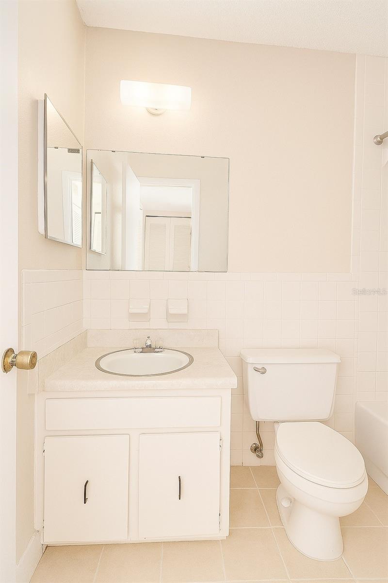 2417 NE 6TH ST #8, OCALA, FL — photo 9