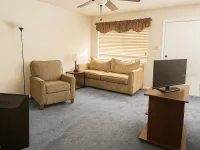 2417 NE 6TH ST #8 — photo 24