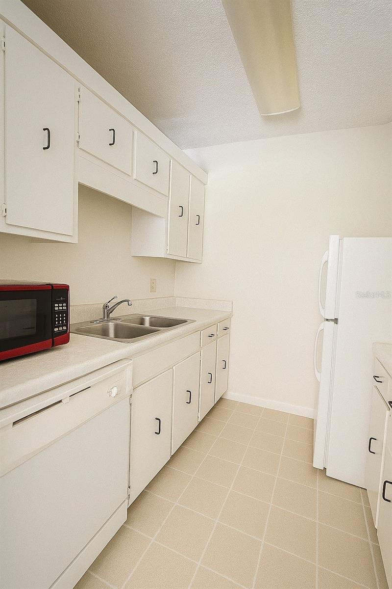 2417 NE 6TH ST #8, OCALA, FL — photo 27