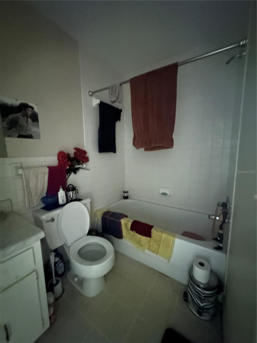 2417 NE 6TH ST #8, OCALA, FL — photo 37