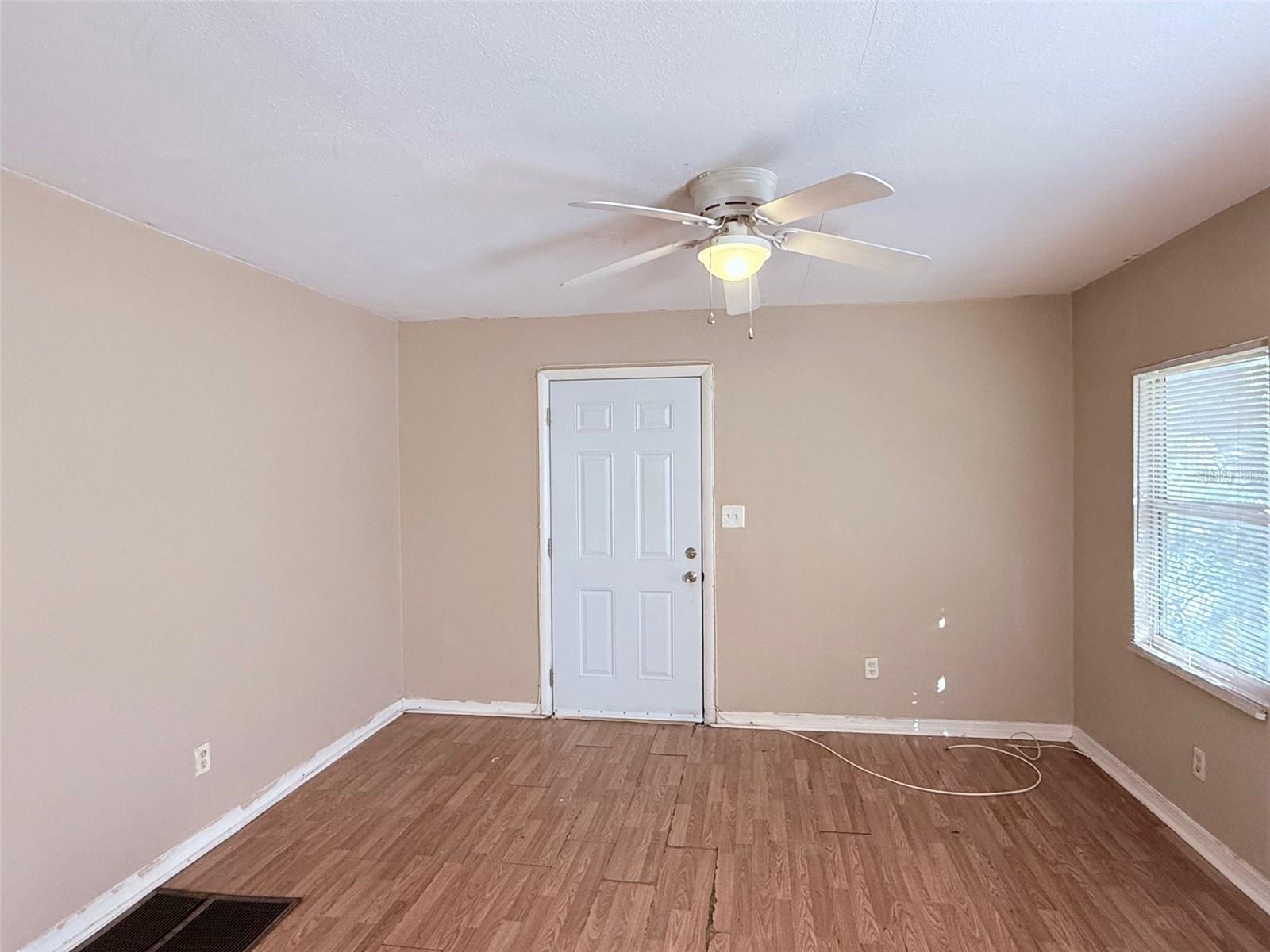 986 22ND AVE S #3, ST PETERSBURG, FL — photo 4