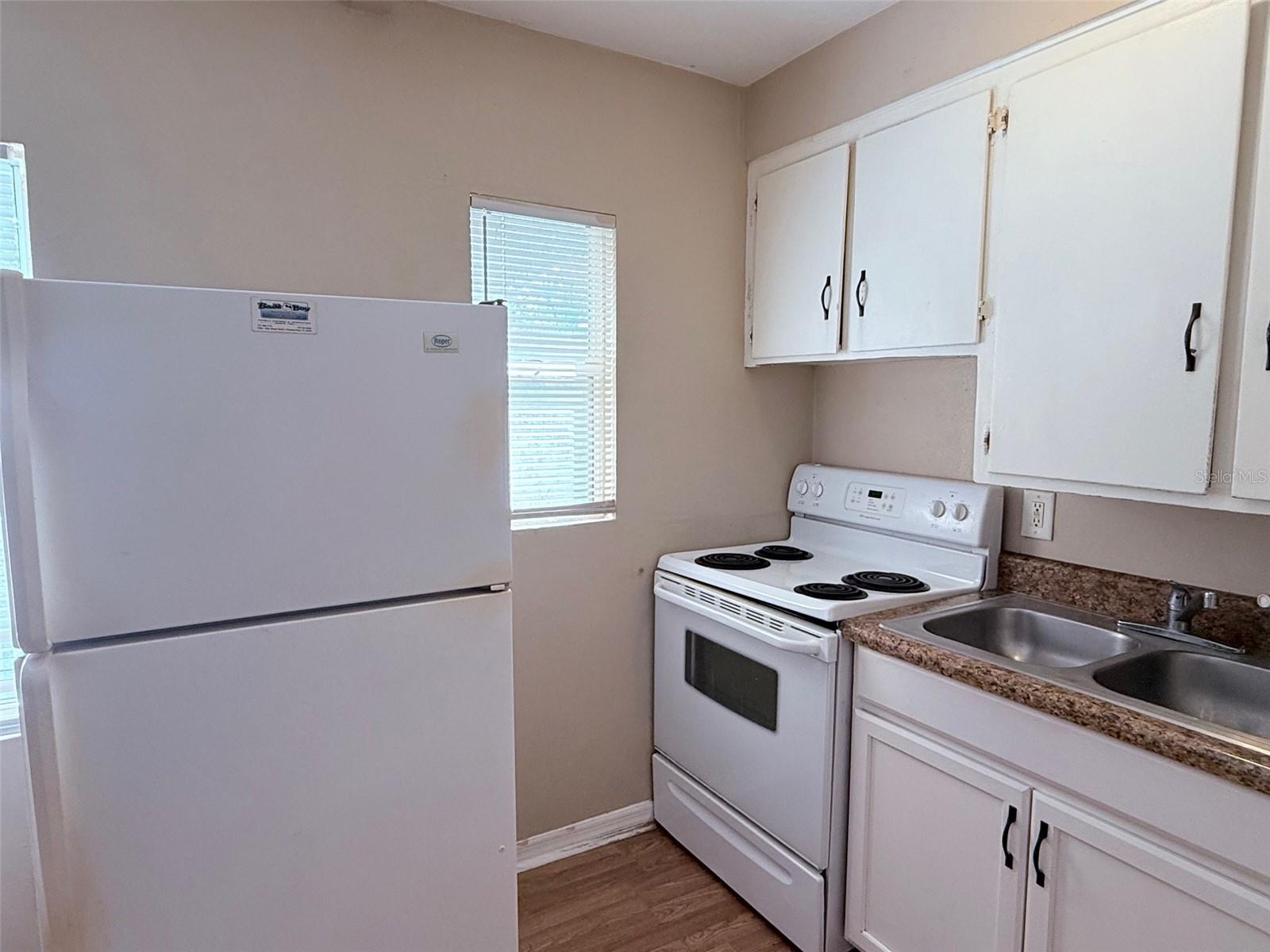 986 22ND AVE S #3, ST PETERSBURG, FL — photo 8