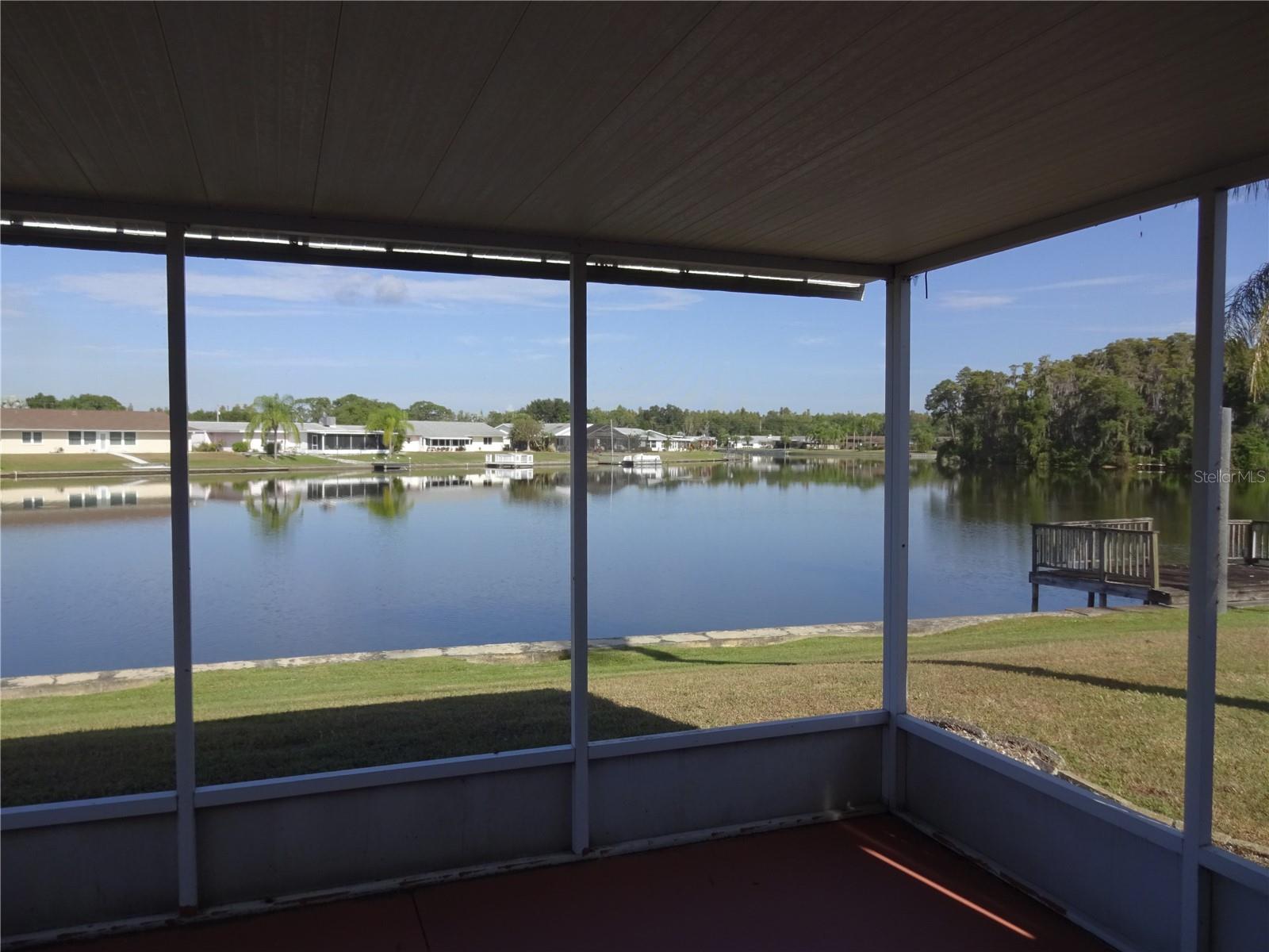 1408 NASHUA CIR, SUN CITY CENTER, FL — photo 3