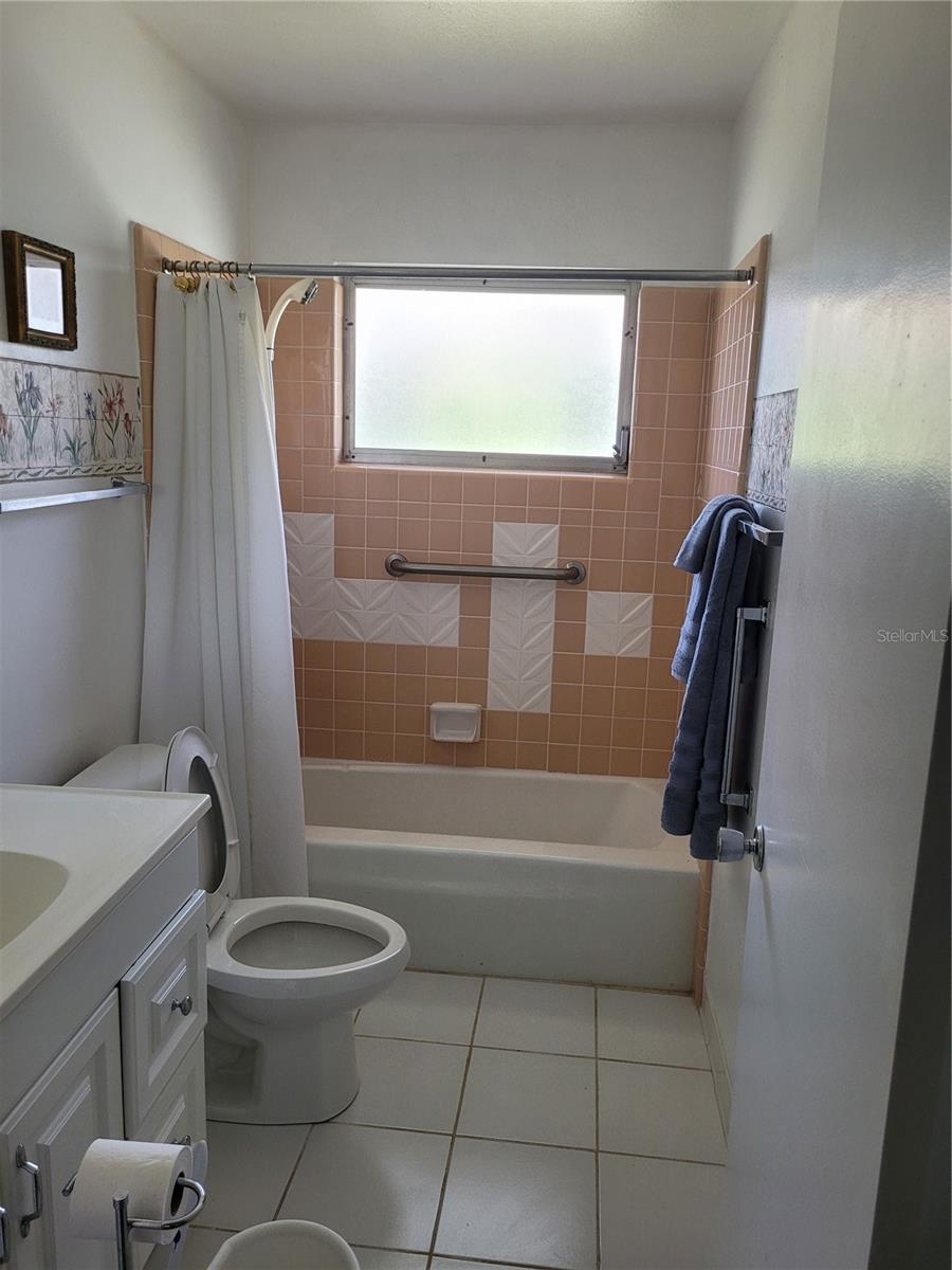 1408 NASHUA CIR, SUN CITY CENTER, FL — photo 22