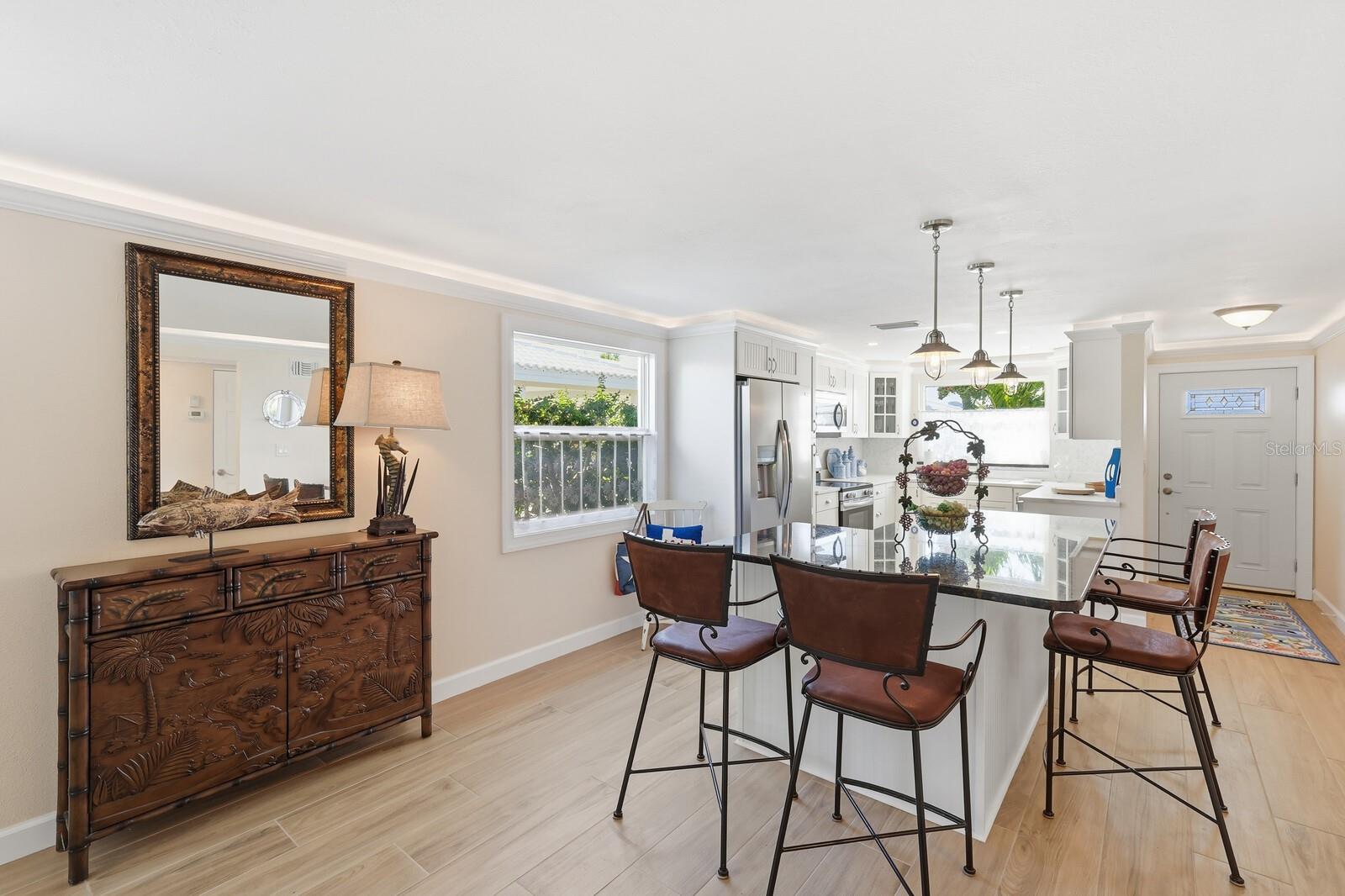 573 SPANISH DR N, LONGBOAT KEY, FL — photo 3