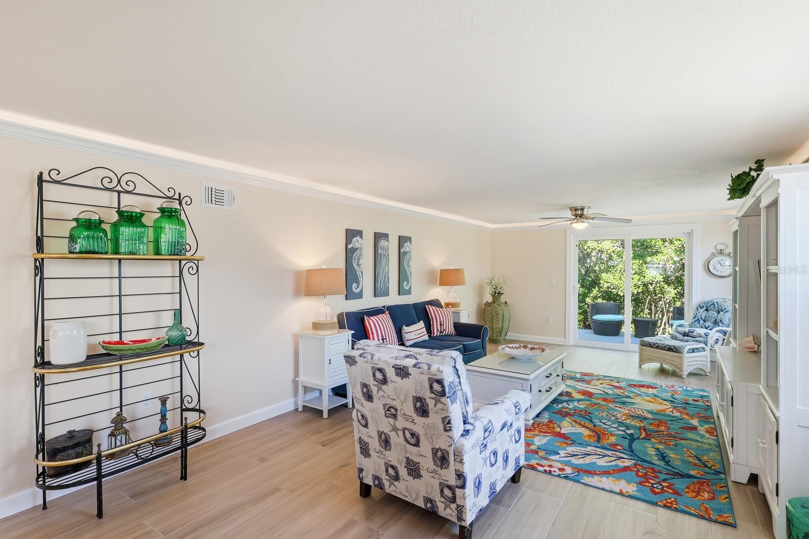 573 SPANISH DR N, LONGBOAT KEY, FL — photo 8