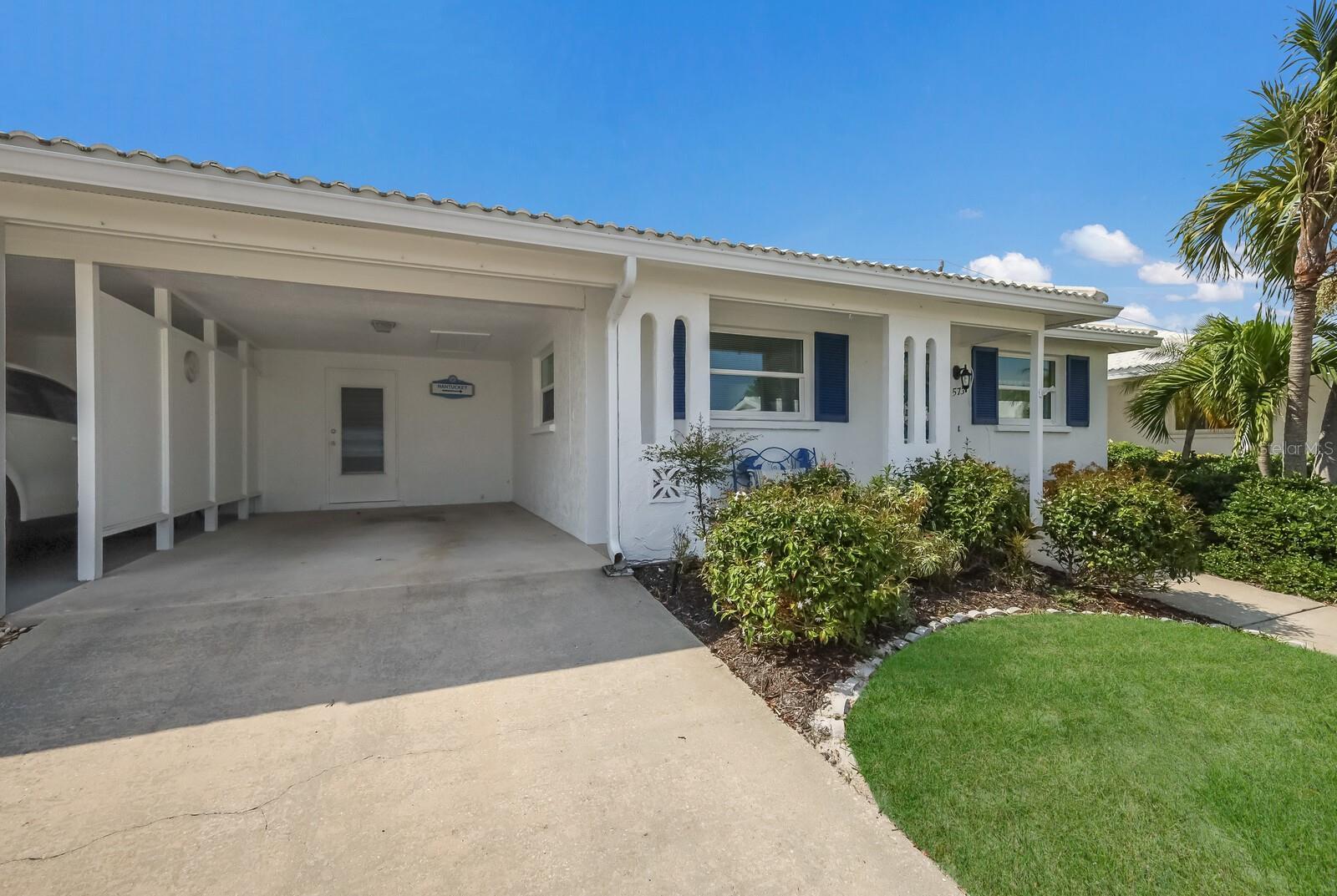 573 SPANISH DR N, LONGBOAT KEY, FL — photo 35