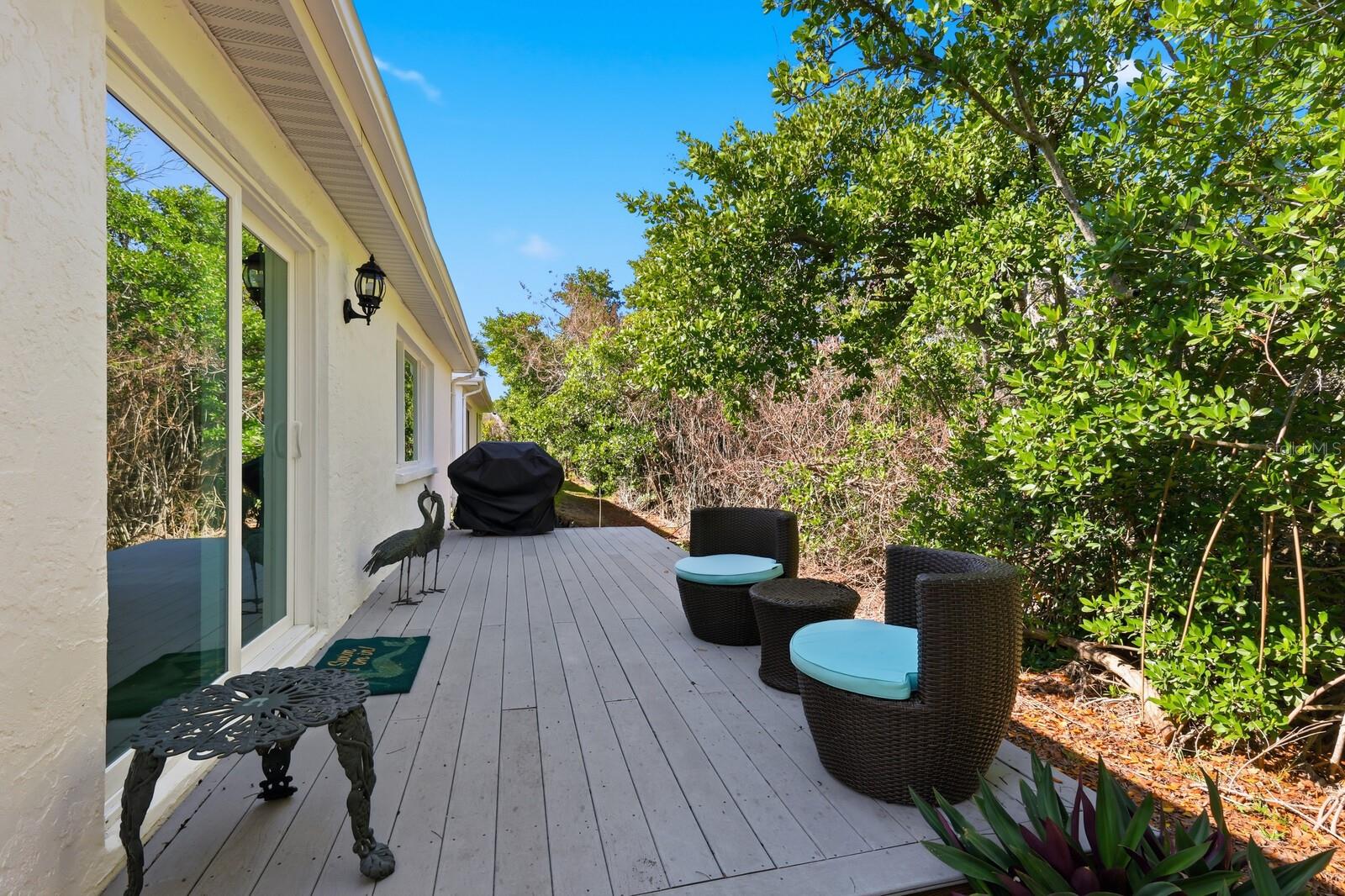 573 SPANISH DR N, LONGBOAT KEY, FL — photo 39