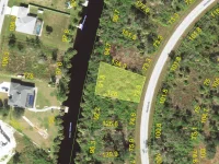 7529 PINEDALE DR — photo 1