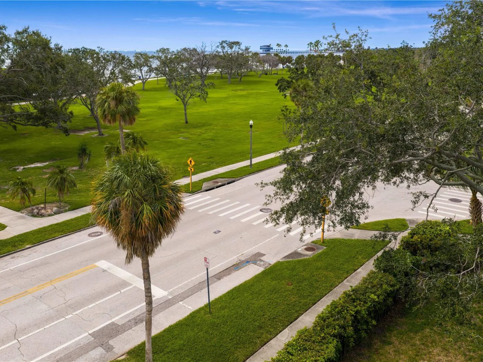 1500 N SHORE DR NE, ST PETERSBURG, FL — photo 9