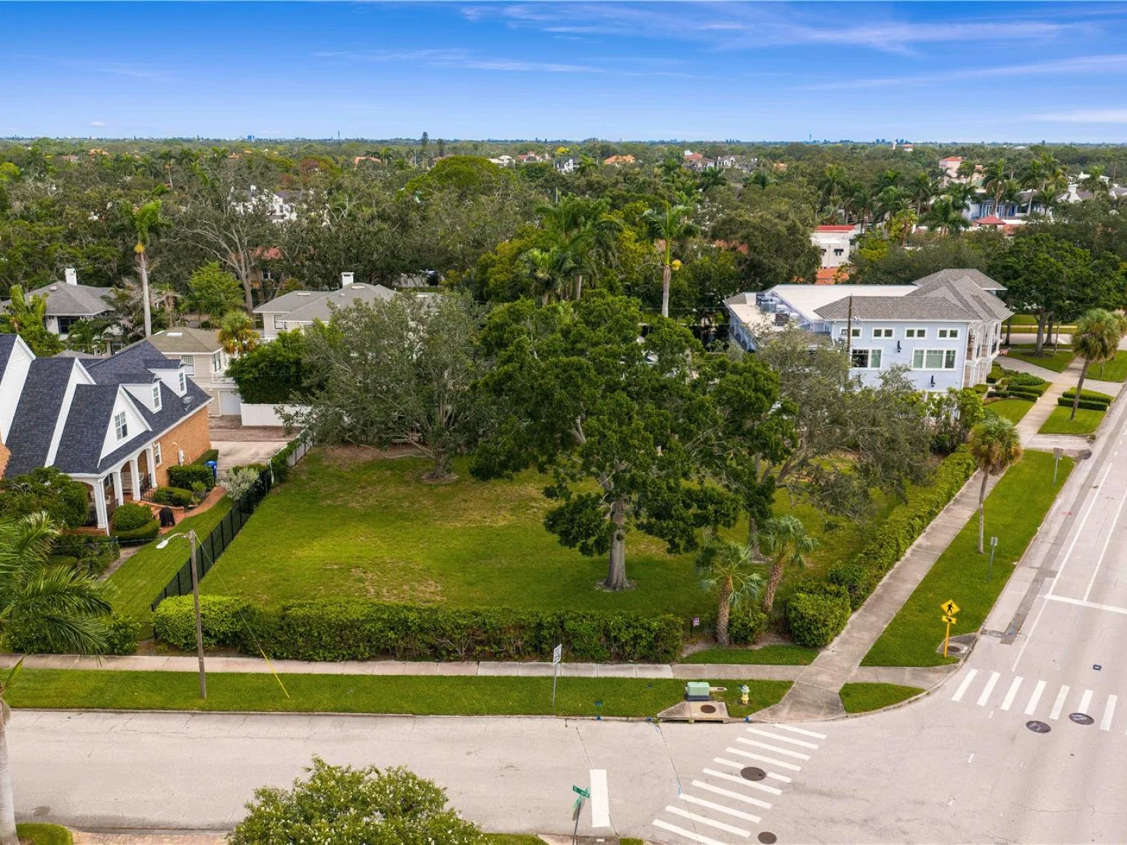 1500 N SHORE DR NE, ST PETERSBURG, FL — photo 11
