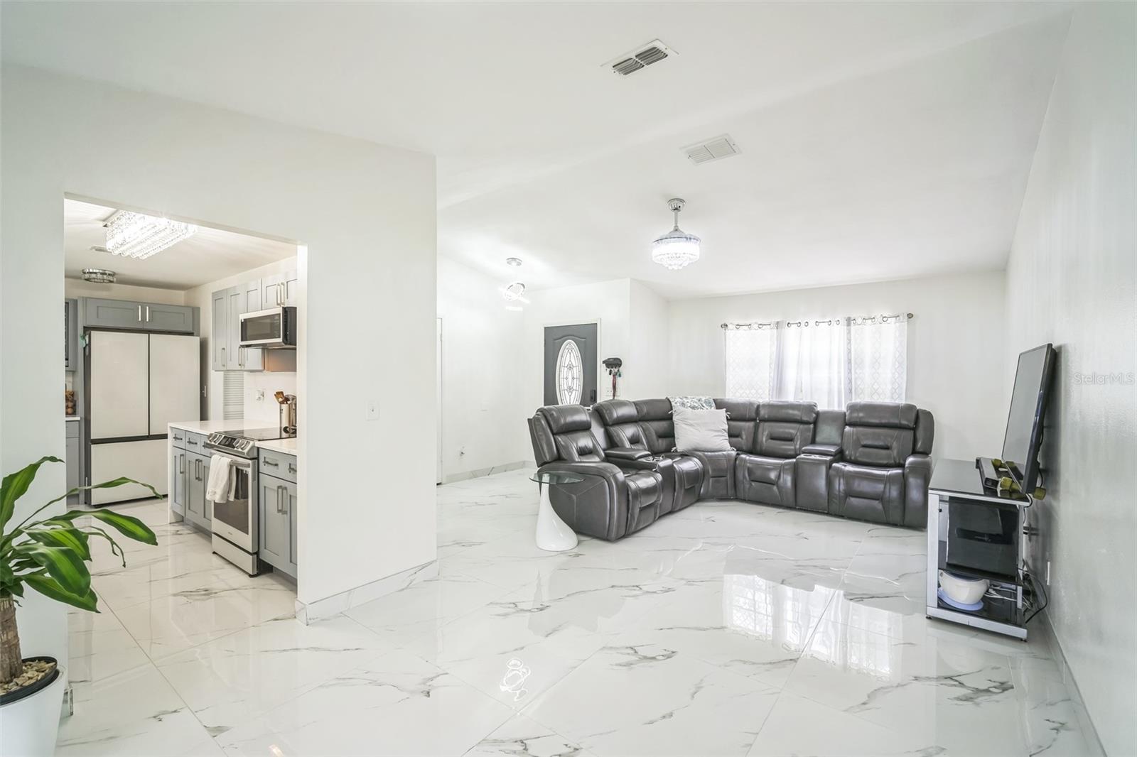 6830 N DORMANY RD, PLANT CITY, FL — photo 5