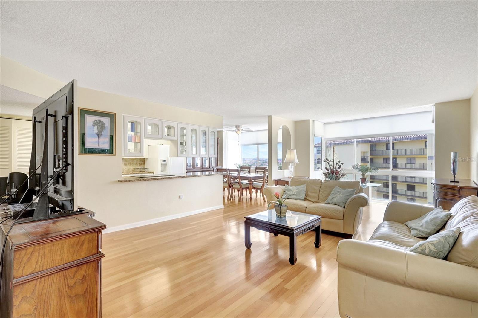 660 ISLAND WAY #708, CLEARWATER BEACH, FL — photo 6