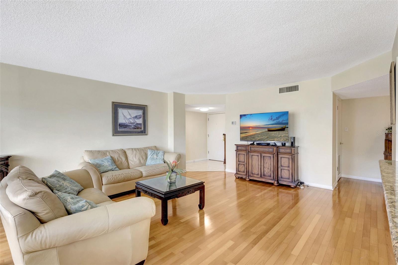 660 ISLAND WAY #708, CLEARWATER BEACH, FL — photo 9